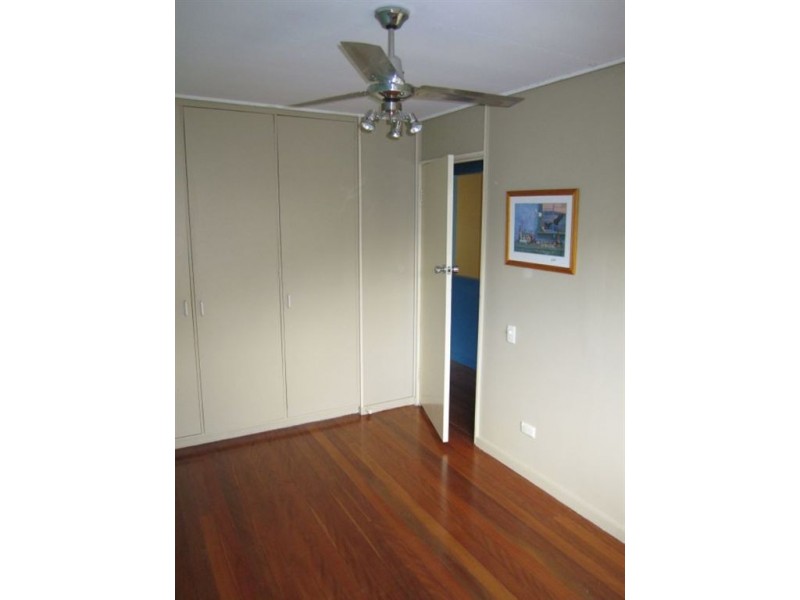 4/6 Stanhill Drive, Chevron Island QLD 4217