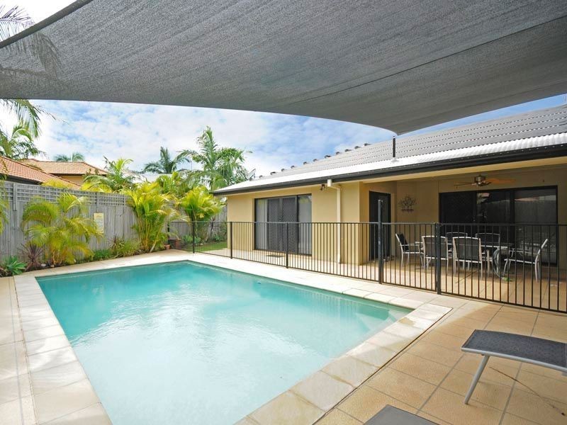 3 Stonewood Court, Molendinar QLD 4214