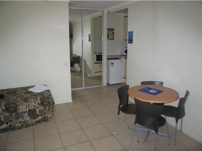 27/2877 Gold Coast Highway, Surfers Paradise QLD 4217