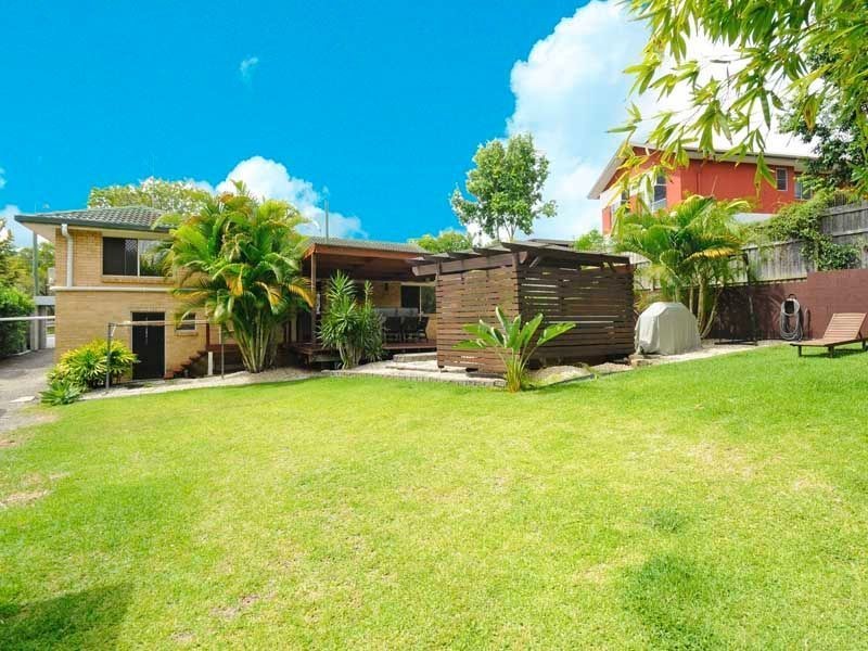 213 Benowa Road, Benowa QLD 4217