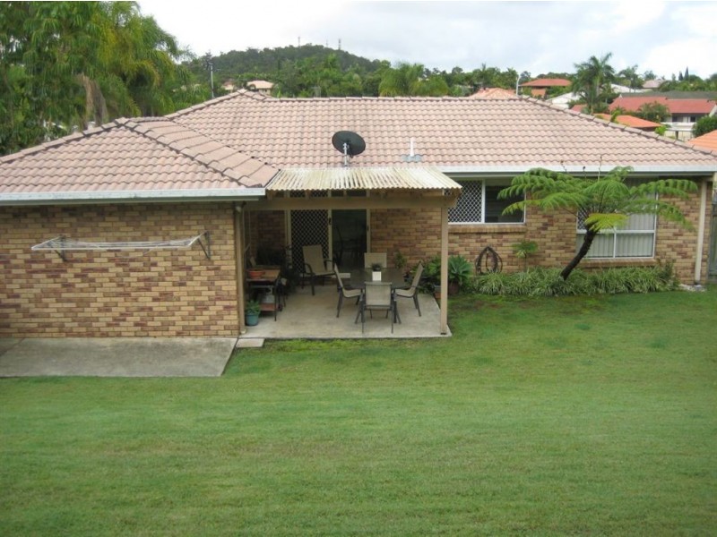 4 Zoeller Drive, Parkwood QLD 4214