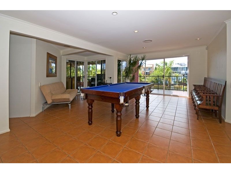 14 Roderick Court, Benowa Waters QLD 4217