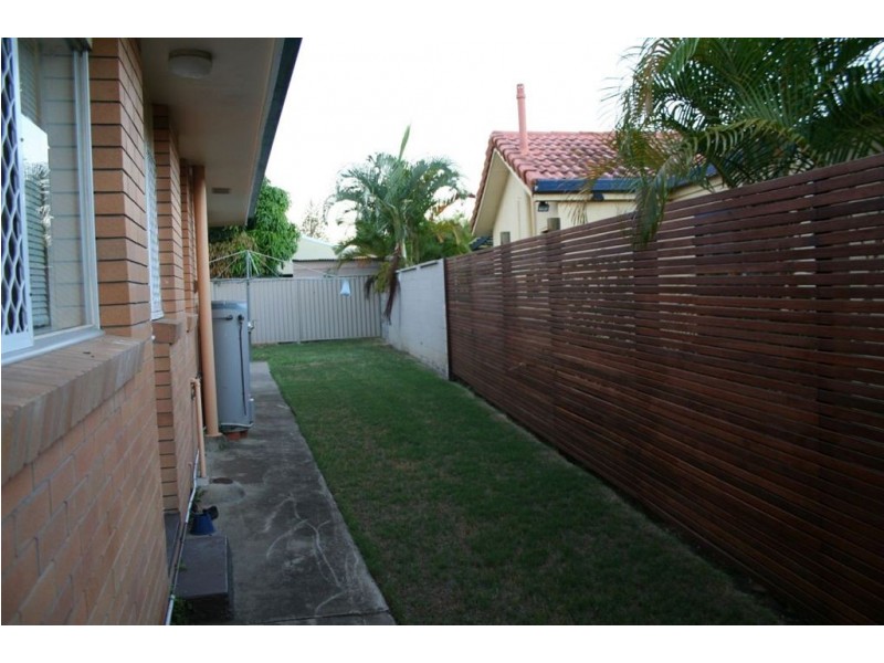 22 Verona Ave, Isle Of Capri QLD 4217