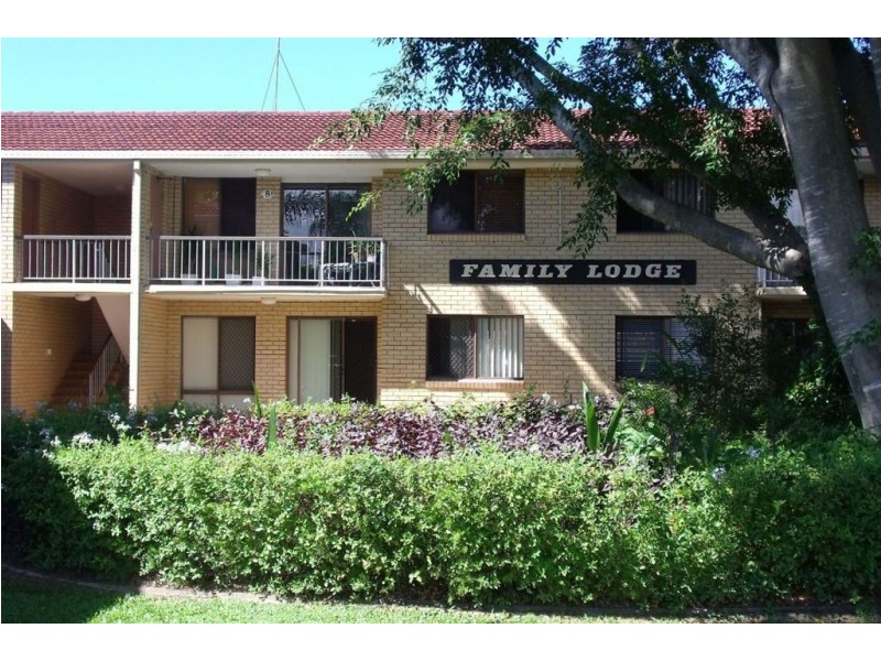 8/22 Duet Drive, Mermaid Waters QLD 4218