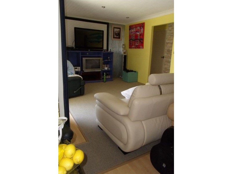 8/22 Duet Drive, Mermaid Waters QLD 4218