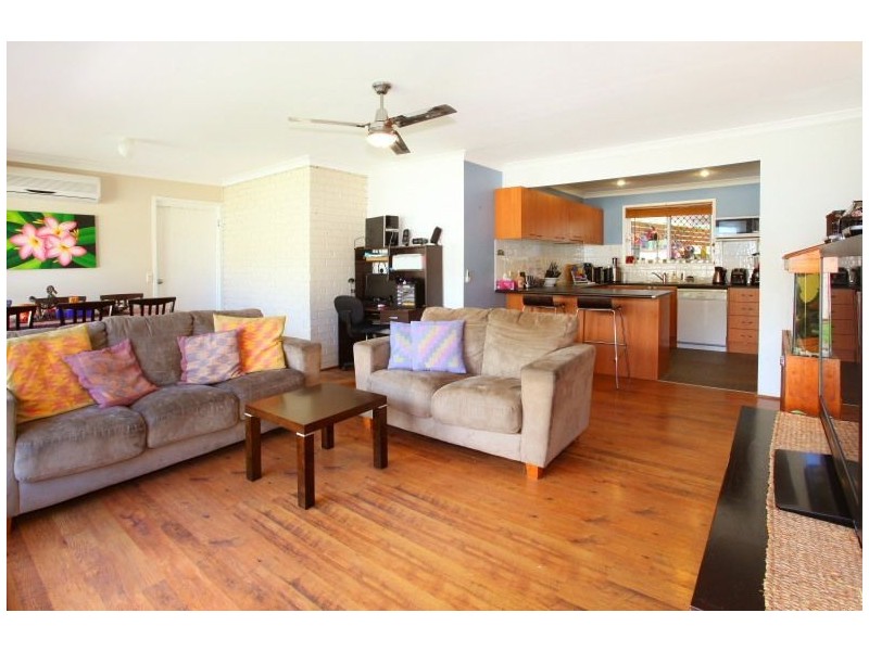 1/31 Jimmieson Avenue, Labrador QLD 4215