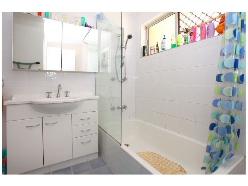 1/31 Jimmieson Avenue, Labrador QLD 4215