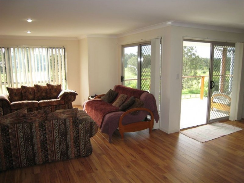 21 Cairngorm St, Carrara QLD 4211
