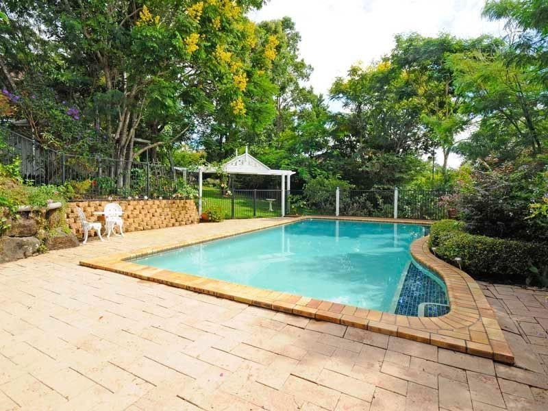 35 Reed Street, Ashmore QLD 4214