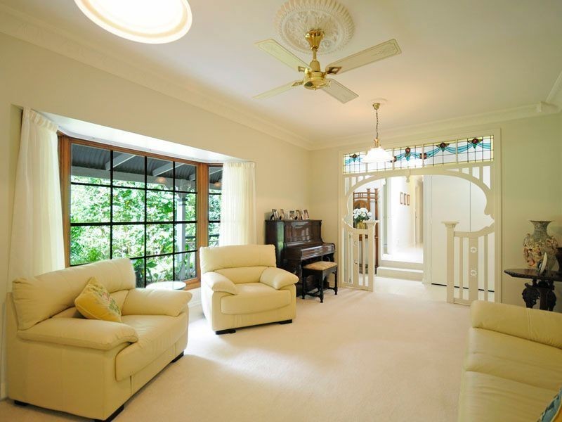 35 Reed Street, Ashmore QLD 4214