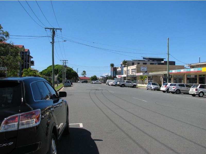11 Railway Street, Southport QLD 4215