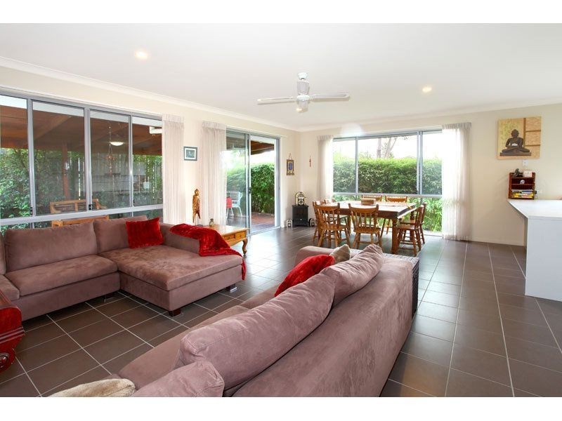 20 Nikau Crescent, Nerang QLD 4211