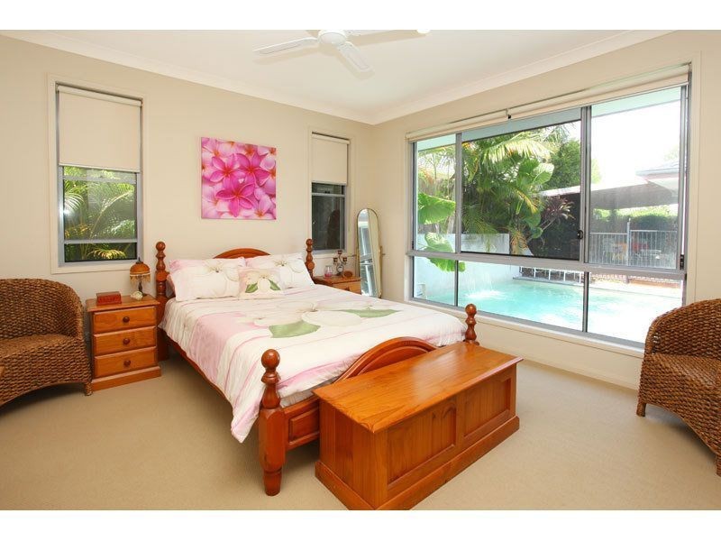 20 Nikau Crescent, Nerang QLD 4211