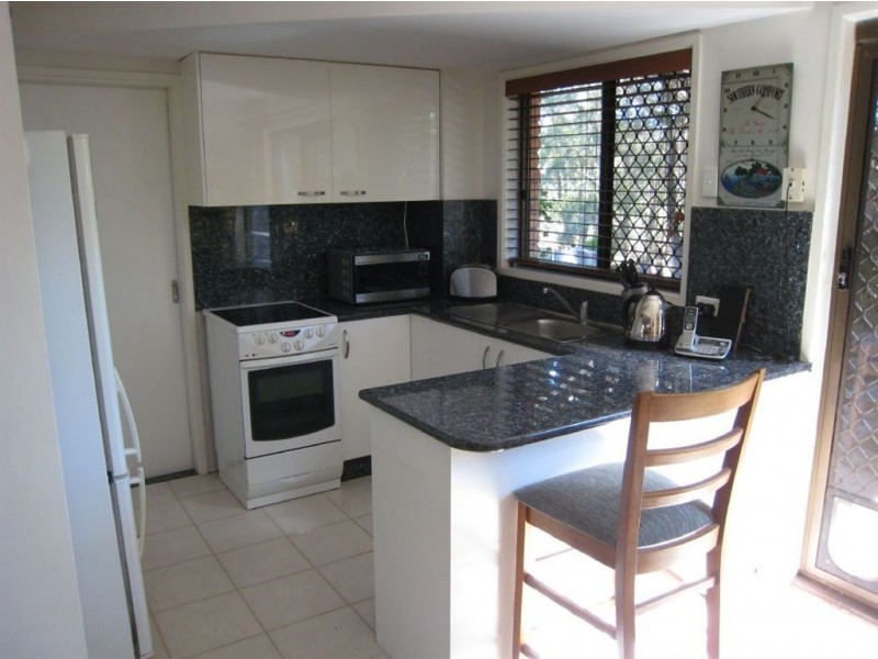 1/33 Corunna Crescent, Ashmore QLD 4214