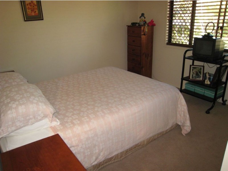 1/33 Corunna Crescent, Ashmore QLD 4214