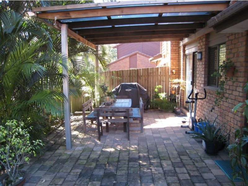 1/33 Corunna Crescent, Ashmore QLD 4214