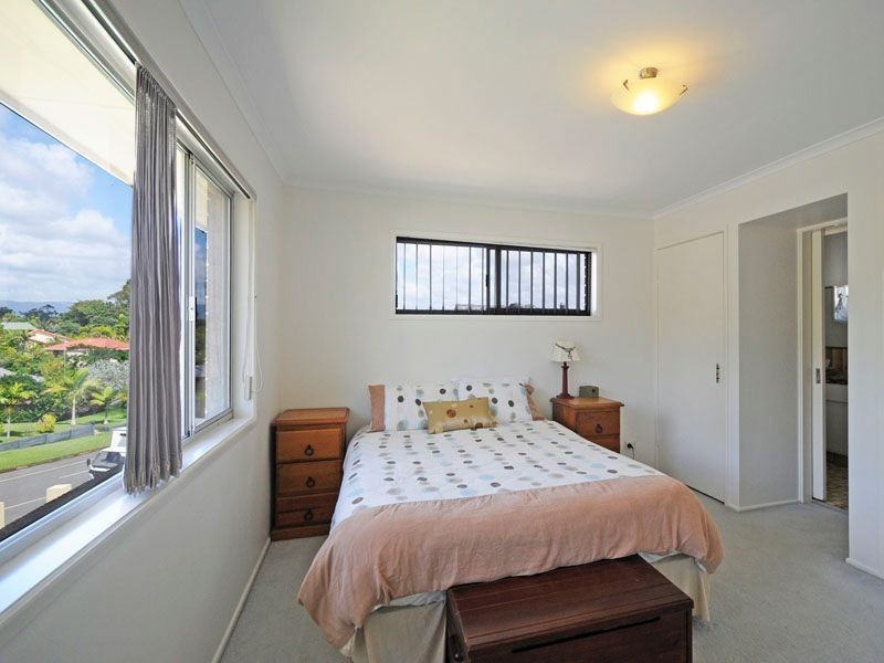 31 Numeralla Ave, Ashmore QLD 4214