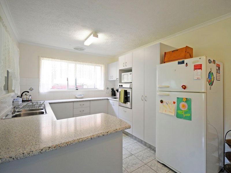 31 Numeralla Ave, Ashmore QLD 4214
