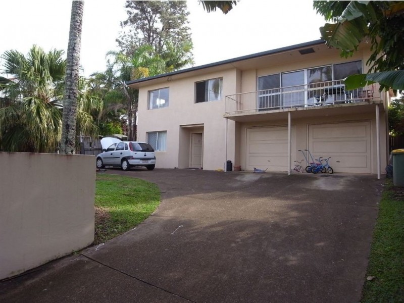 61 Eugaree Street, Southport QLD 4215