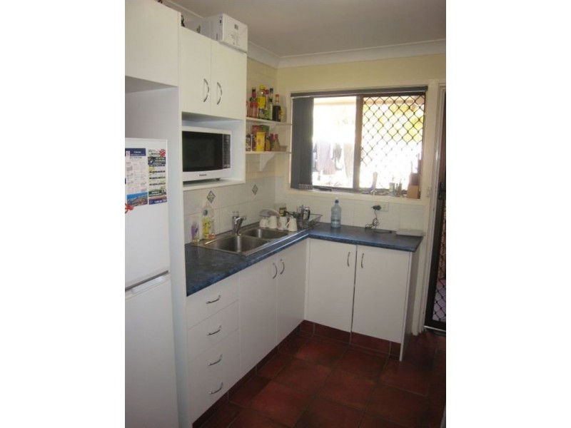 1/50 T E Peters Drive, Broadbeach Waters QLD 4218