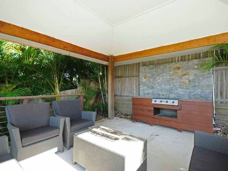 42 Yangoora Crescent, Ashmore QLD 4214