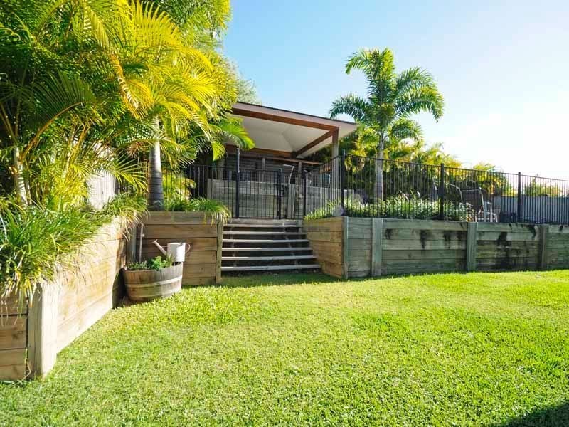 42 Yangoora Crescent, Ashmore QLD 4214