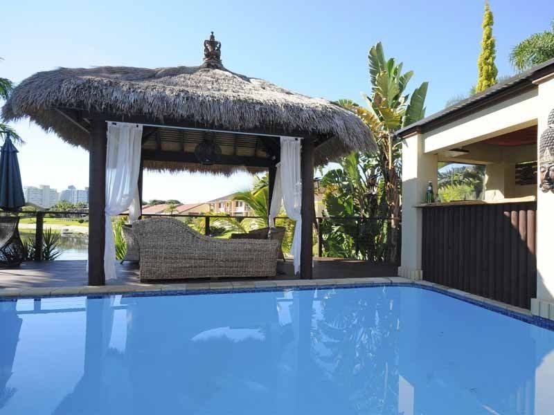 202 Rio Vista Blvd, Mermaid Waters QLD 4218