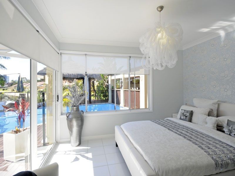 202 Rio Vista Blvd, Mermaid Waters QLD 4218