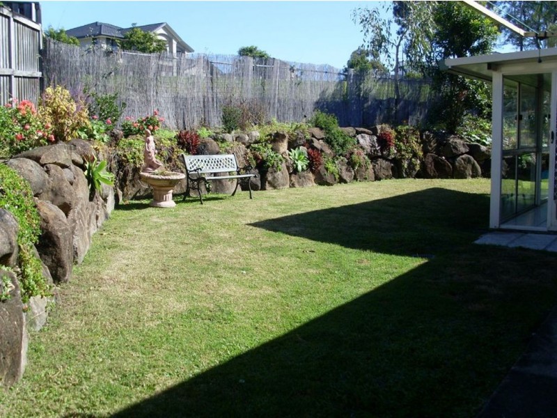 2 Paddington Drive, Carrara QLD 4211