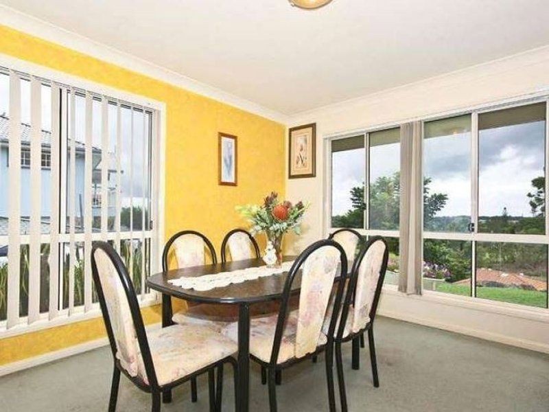 2 Paddington Drive, Carrara QLD 4211