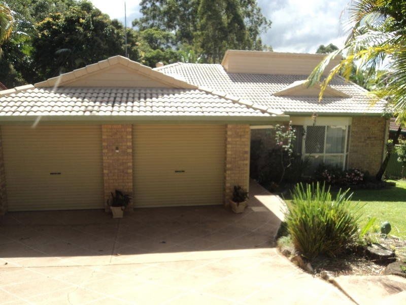 17 Woolmere Street, Carrara QLD 4211
