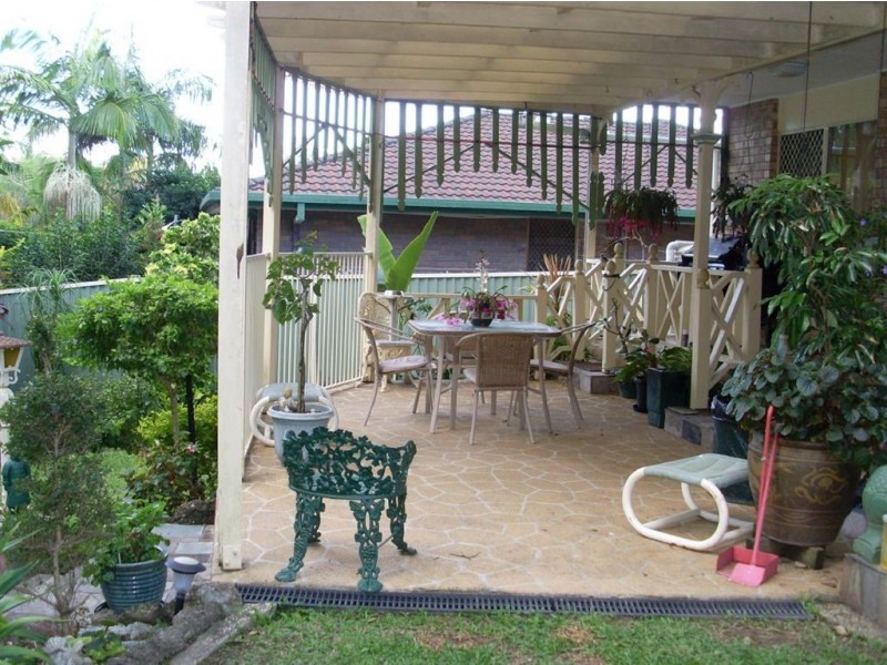 17 Woolmere Street, Carrara QLD 4211
