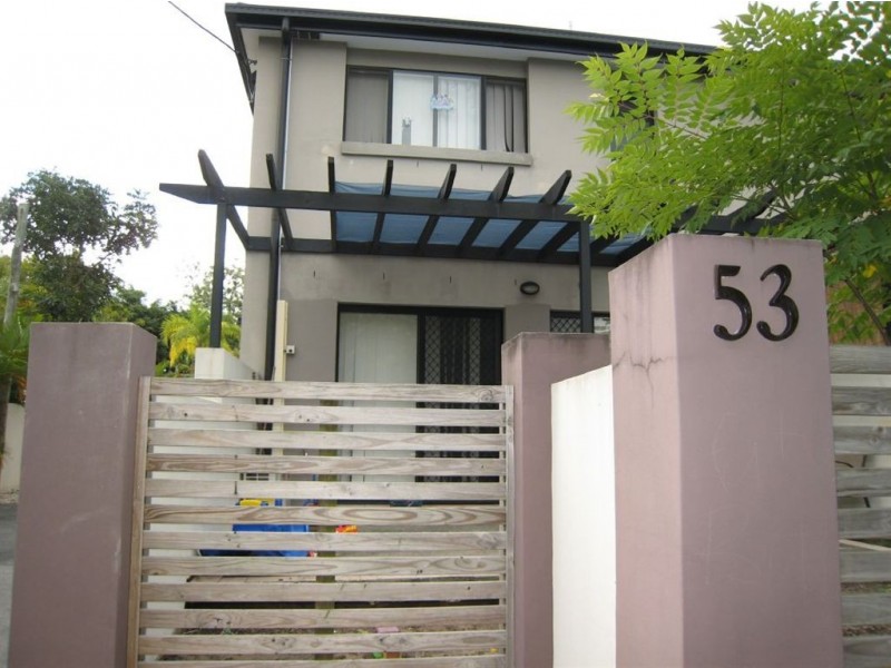 1 to 4/53 Gordon Street, Labrador QLD 4215