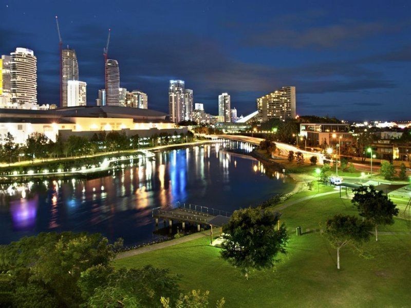 2107/33 T E Peters Drive, Broadbeach Waters QLD 4218