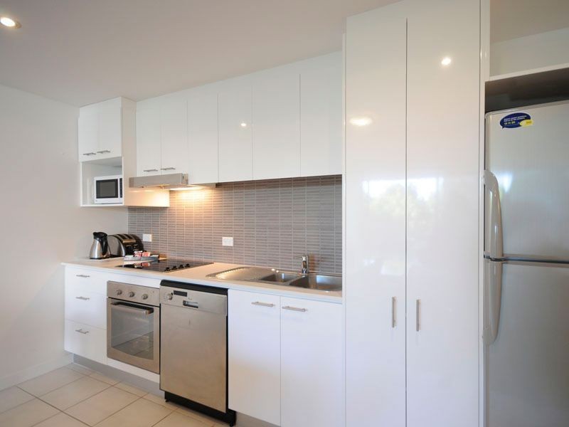 2107/33 T E Peters Drive, Broadbeach Waters QLD 4218