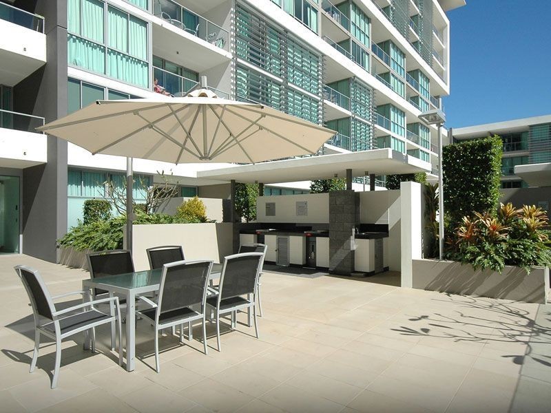 2107/33 T E Peters Drive, Broadbeach Waters QLD 4218