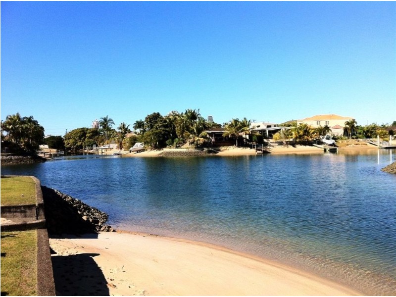 14 Palmetto Court, Broadbeach Waters QLD 4218