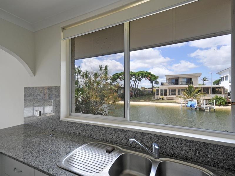 14 Palmetto Court, Broadbeach Waters QLD 4218