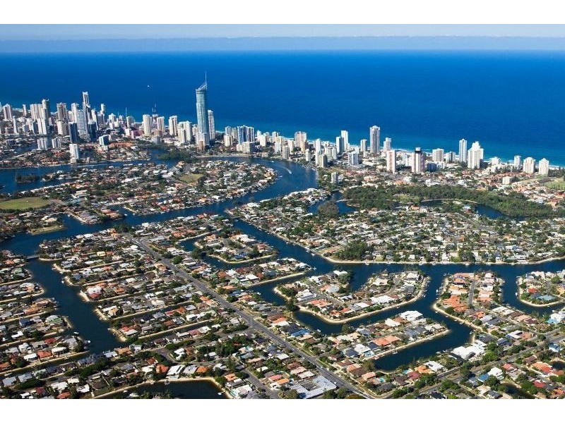 14 Palmetto Court, Broadbeach Waters QLD 4218