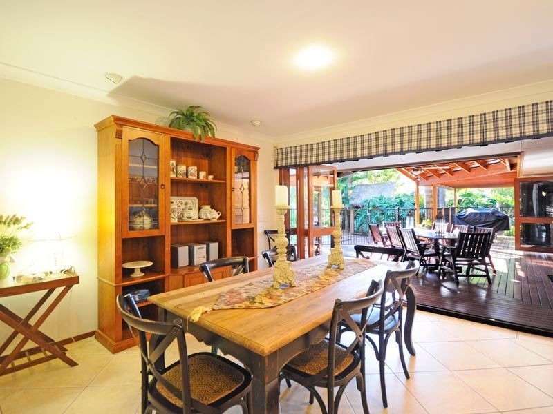 27 Ainsley Avenue, Ashmore QLD 4214