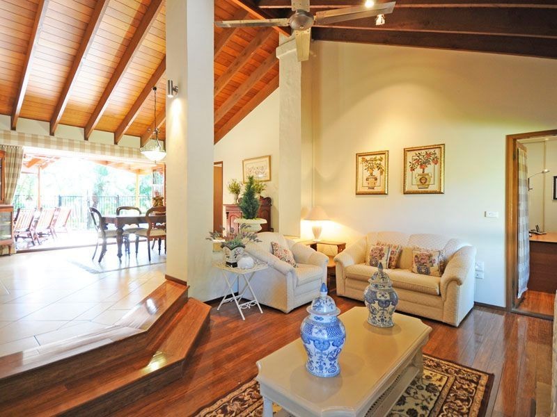 27 Ainsley Avenue, Ashmore QLD 4214