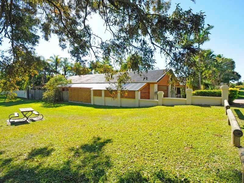 27 Ainsley Avenue, Ashmore QLD 4214