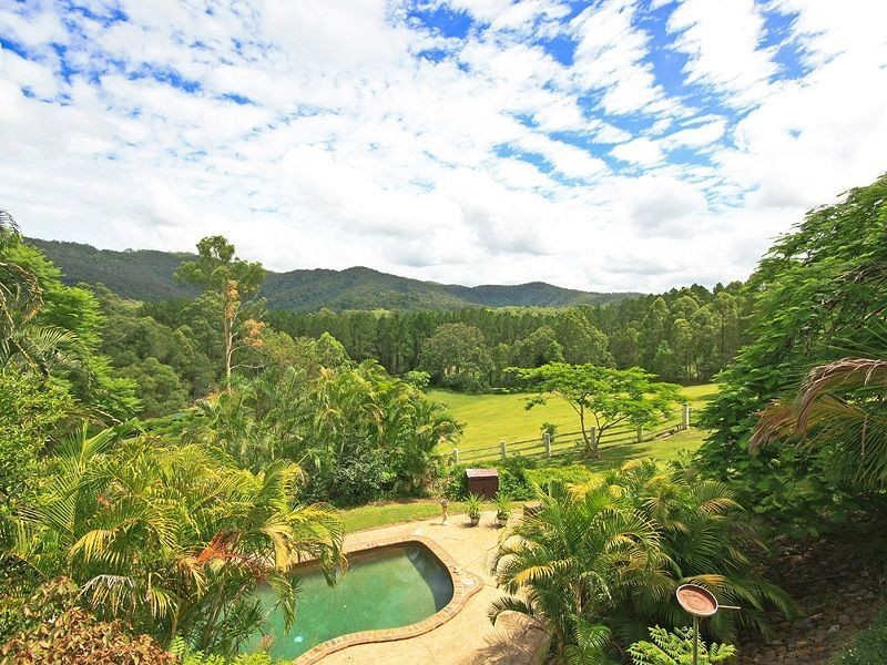 32 Mystery Road, Guanaba QLD 4210