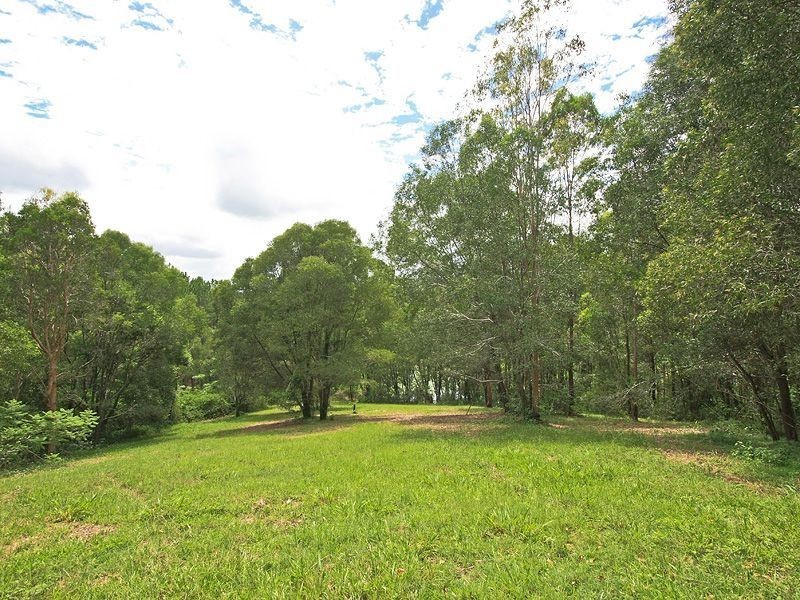 32 Mystery Road, Guanaba QLD 4210