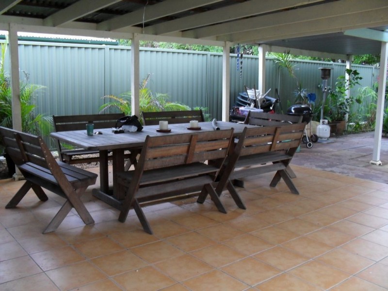 17 Harris Street, Labrador QLD 4215