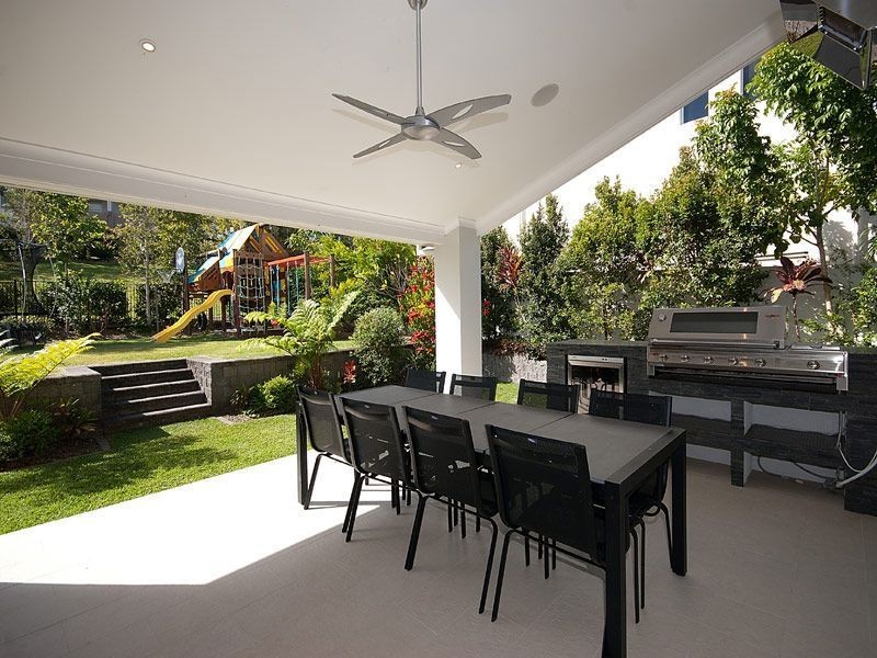 6004 The Boulevarde, Royal Pines, Benowa QLD 4217