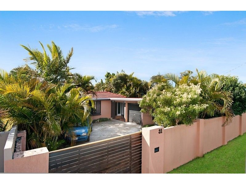 31 Allawah Street, Sorrento QLD 4217