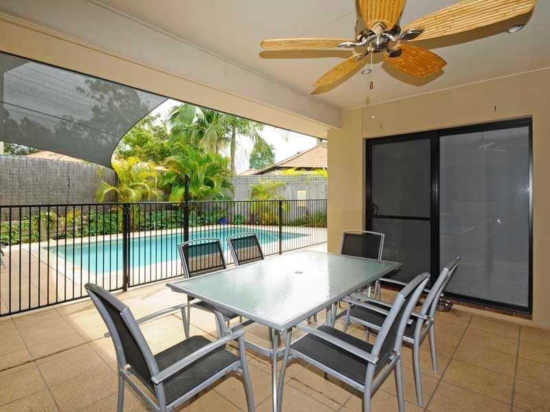 3 Stonewood Court, Molendinar QLD 4214