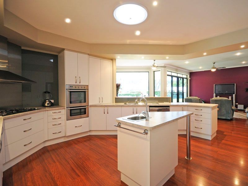 38 Lawnhill Dr, Nerang QLD 4211