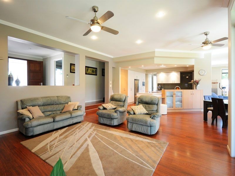 38 Lawnhill Dr, Nerang QLD 4211